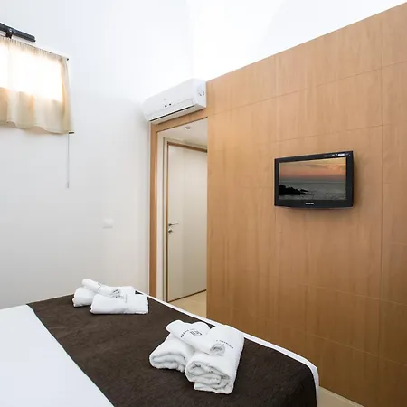 Palazzo Perla 3* غالّيبولي