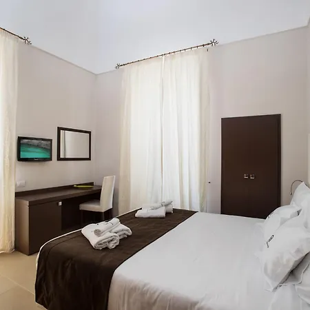 Palazzo Perla 3* غالّيبولي