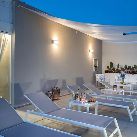 Palazzo Perla فندق مبيت وإفطار 3*