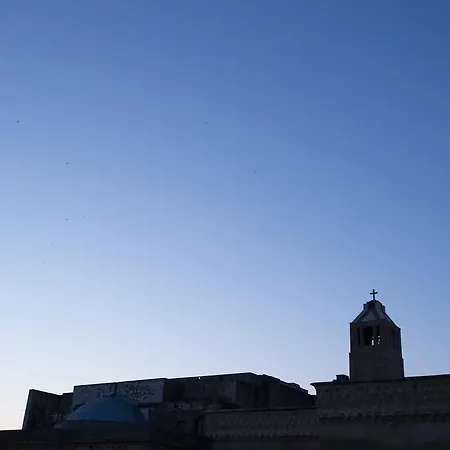 Palazzo Perla فندق مبيت وإفطار غالّيبولي